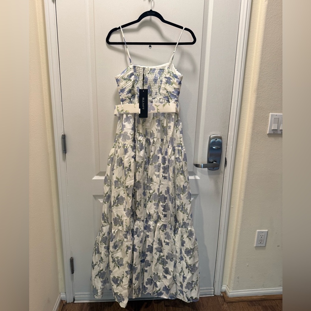 Elliatt Cleo A-line Gown in White & Blue Floral Size S NWT - Picture 8 of 9